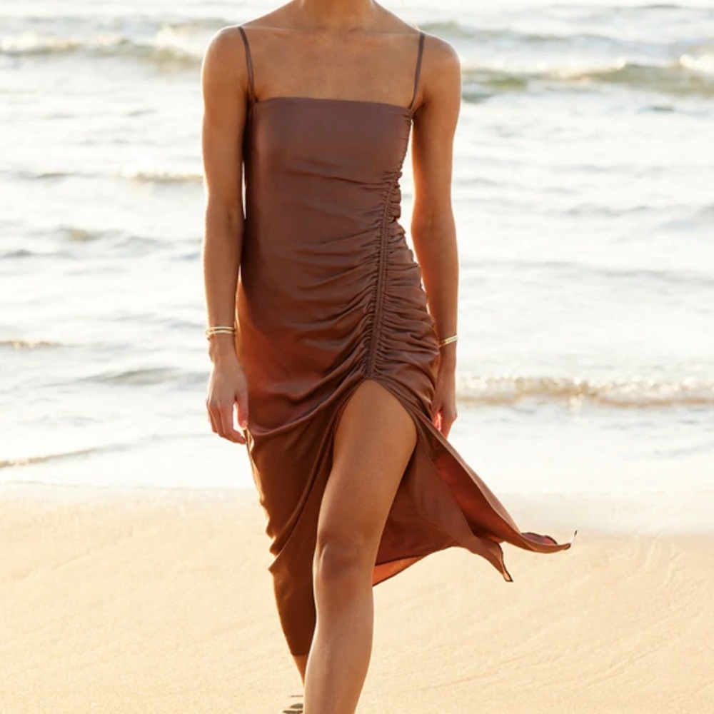 SHONA JOY ‘Lily’ Ruched Dress